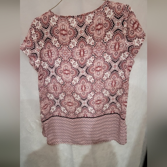 Women's Pink Rose Shirt - Picture 2 of 3